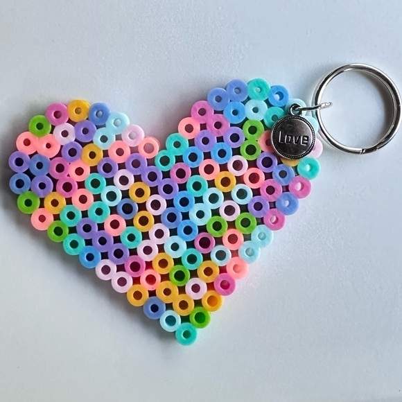 Heart Love charm keychain handmade Perler bead - Picture 4 of 6